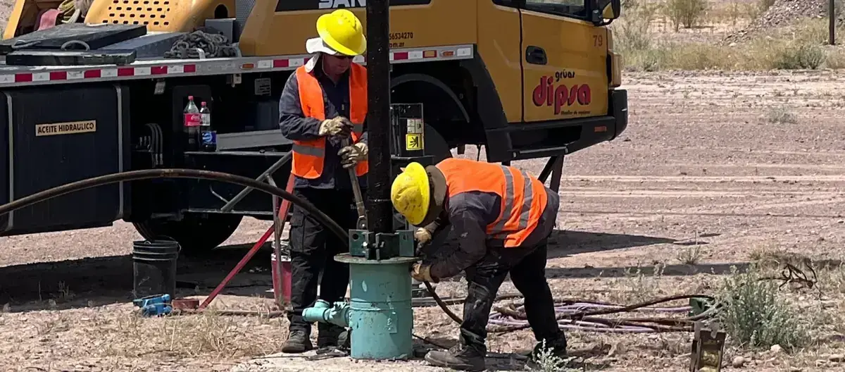 Obras de perforación y mantenimiento de pozos de agua